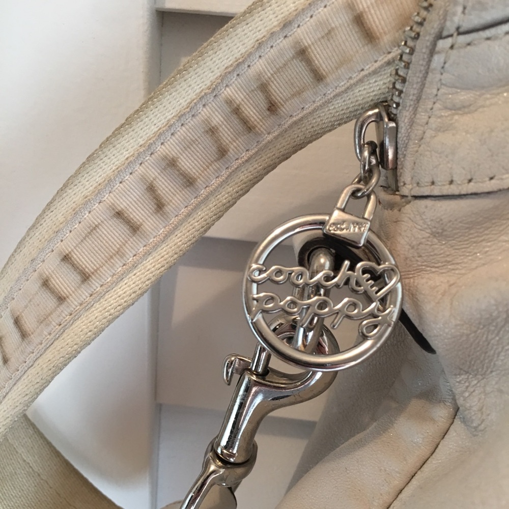 Used Coach Handbag - Picture 5 of 8
